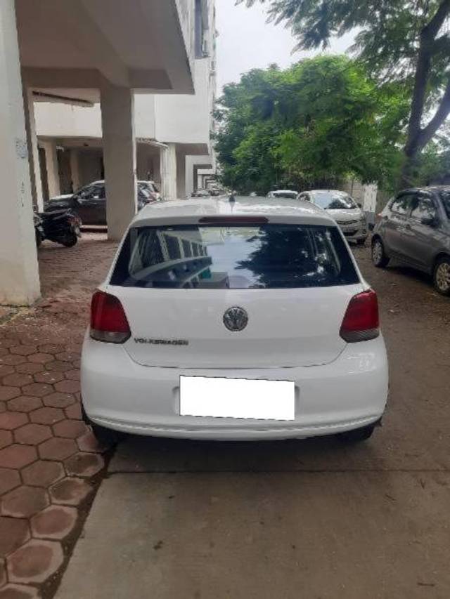 https://images10.gaadi.com/usedcar_image/4157748/original/processed_ae50a14b-b410-44a3-b389-40023696035d.jpg?imwidth=6402