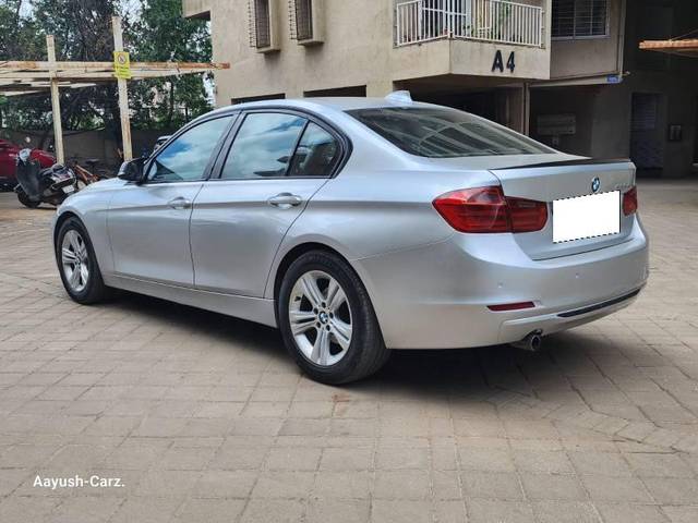 https://images10.gaadi.com/usedcar_image/4157766/original/processed_4ee8001d-998a-426e-a19a-2caf36dd07f5.jpg?imwidth=6400