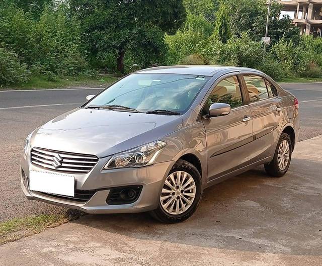 https://images10.gaadi.com/usedcar_image/4157851/original/processed_49002d5825051385195c2a98d739b742.jpg?imwidth=6402