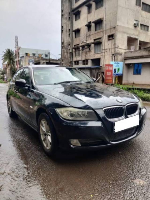 https://images10.gaadi.com/usedcar_image/4157890/original/processed_48d446dc-7fca-4edf-bf94-b26835f00904.jpg?imwidth=6400