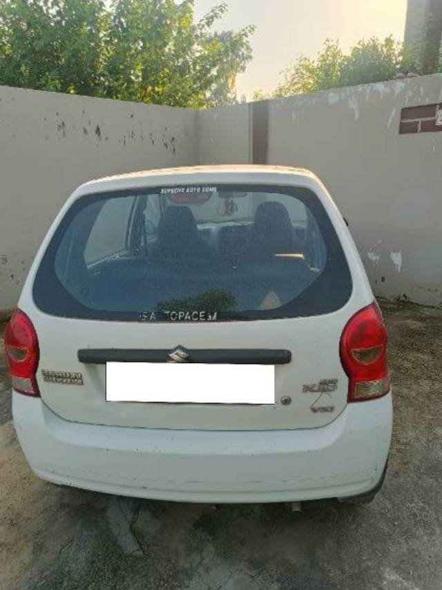 https://images10.gaadi.com/usedcar_image/4157936/original/processed_c00f6f13-1d97-4611-85b3-40fdc7321b7f.jpg?imwidth=6401