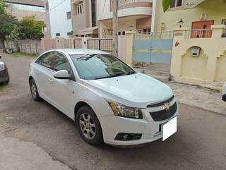 Chevrolet Cruze 2010-2011 Chevrolet Cruze LT