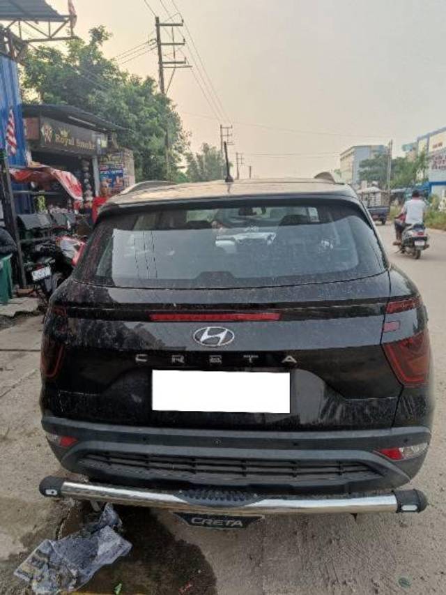 https://images10.gaadi.com/usedcar_image/4158233/original/processed_78a2d031-f552-423f-8363-d581d63d9293.jpg?imwidth=6401