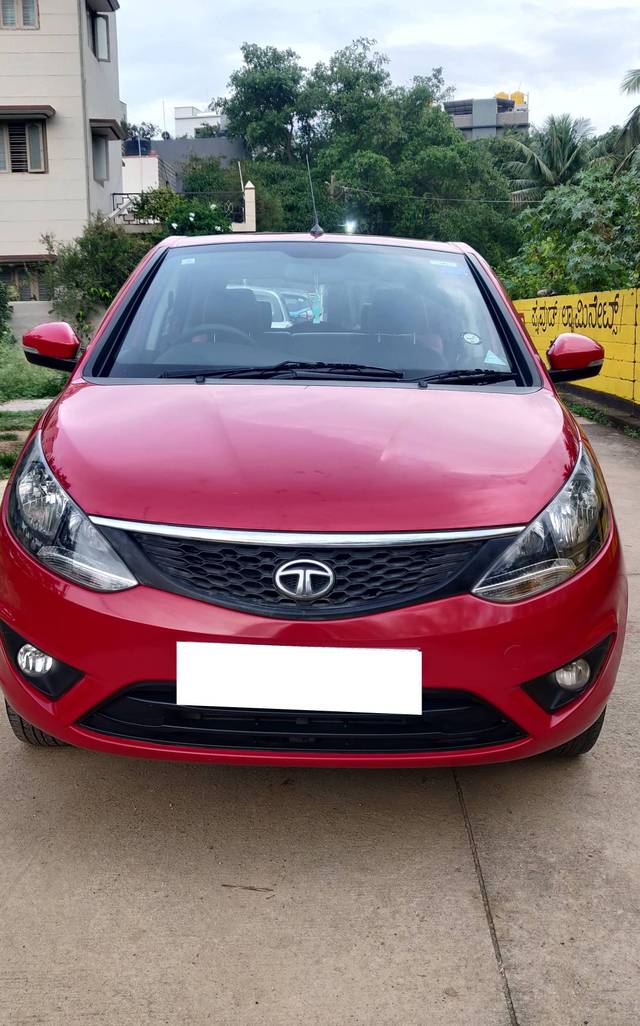 https://images10.gaadi.com/usedcar_image/4158337/original/processed_311363c9578a5331b51b4594b4171503.jpg?imwidth=6401