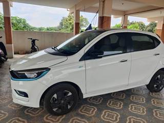 Tata Tiago EV Tata Tiago EV XZ Plus Tech LUX LR ACFC