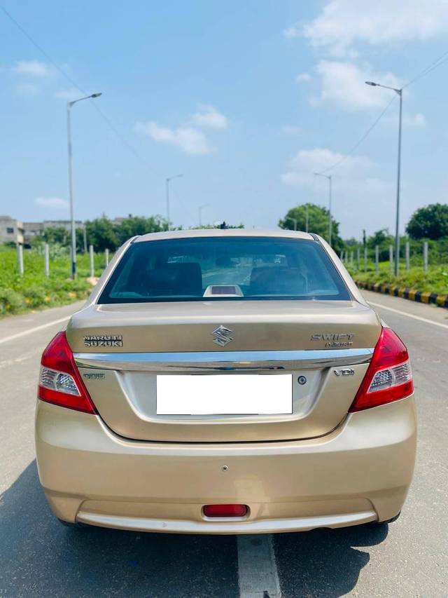 https://images10.gaadi.com/usedcar_image/4158702/original/processed_f2fbbdfe23710cd75c0717a17c08cb34.jpg?imwidth=6402