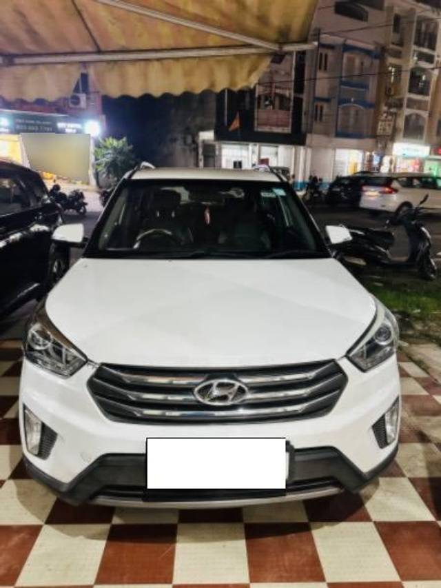 https://images10.gaadi.com/usedcar_image/4158862/original/processed_74dd2645-fb42-4353-b2ce-4c96066e3f6f.jpeg?imwidth=6402