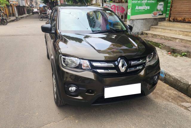 https://images10.gaadi.com/usedcar_image/4158908/original/processed_855d2a9b34f3bb064932cb3c1f808070.jpg?imwidth=6400