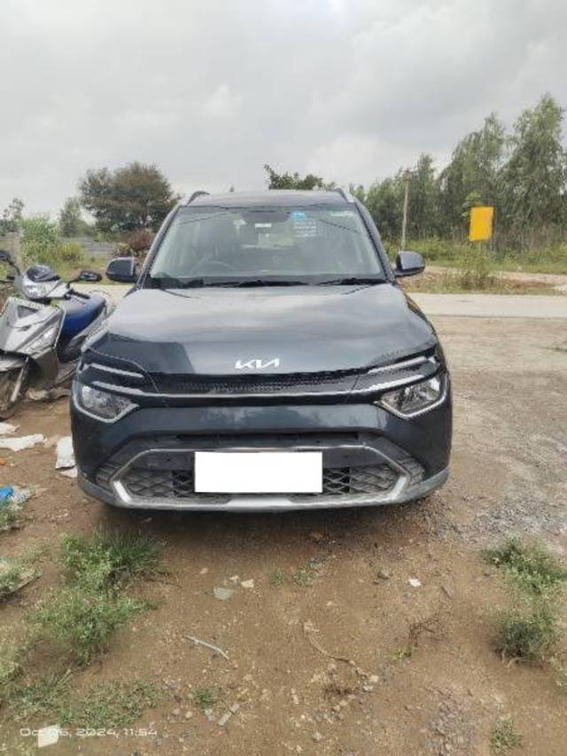 https://images10.gaadi.com/usedcar_image/4158940/original/processed_5e056144-8795-4bda-8607-207979ea518e.jpg?imwidth=6400