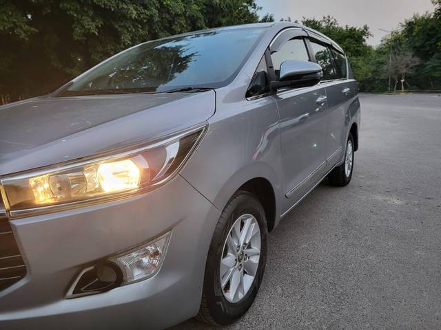 https://images10.gaadi.com/usedcar_image/4158957/original/processed_ed2ac4986ceb110a2a1863978b3de6d7.jpg?imwidth=6402