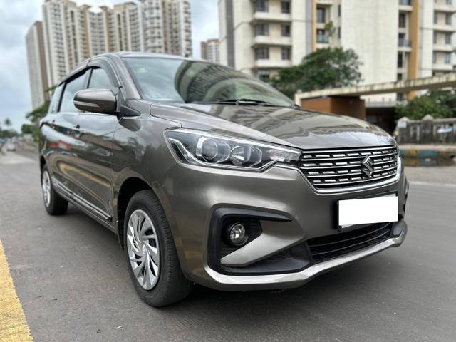 https://images10.gaadi.com/usedcar_image/4158970/original/processed_febf389e7f7307116fe5bd4bbdf8ca8b.jpg?imwidth=6400