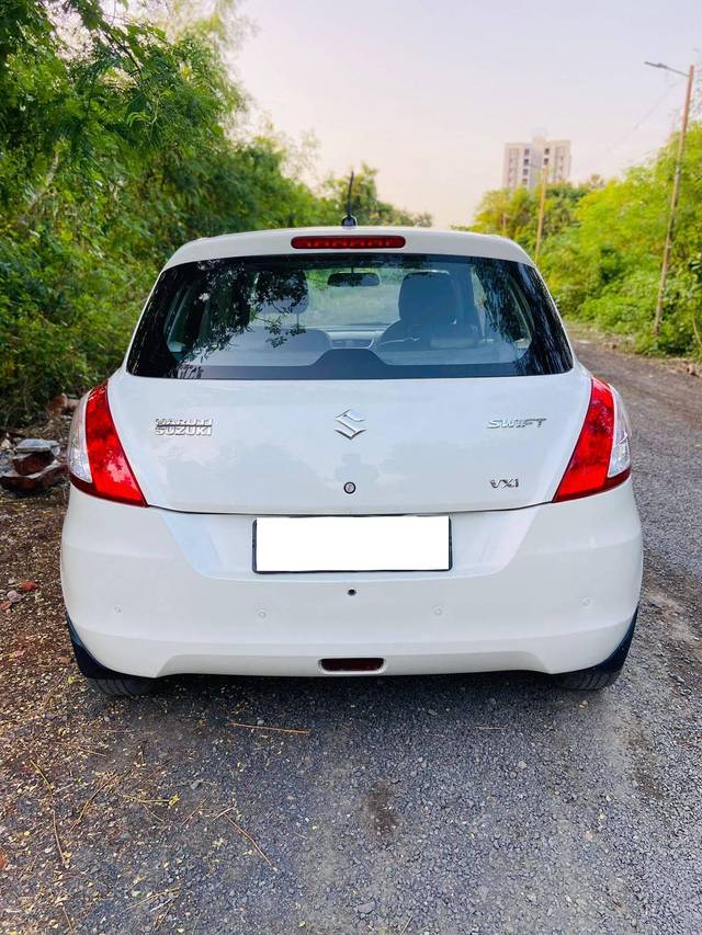 https://images10.gaadi.com/usedcar_image/4159049/original/processed_107669f7e3165750887c213b1fc812e8.jpg?imwidth=6402