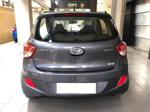 https://images10.gaadi.com/usedcar_image/4159349/original/processed_14be18c79e5b20f5ffc683c5c5ecc803.jpg?imwidth=6402