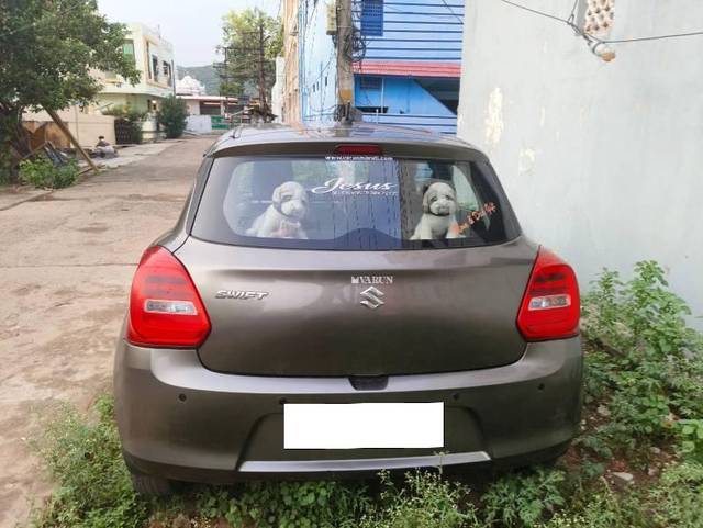 https://images10.gaadi.com/usedcar_image/4159478/original/processed_118e69fa-847c-4698-9b3f-ea195e6a98af.jpg?imwidth=6401