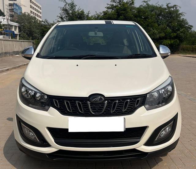 https://images10.gaadi.com/usedcar_image/4159505/original/processed_c7b5240acfeef55d939ddec277c5f85d.jpg?imwidth=6402