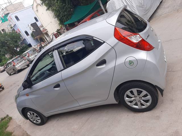 https://images10.gaadi.com/usedcar_image/4159551/original/3b344b7816cf792a84226072c5a5f021.jpg?imwidth=6402