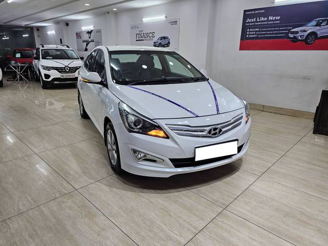 https://images10.gaadi.com/usedcar_image/4159562/original/processed_8e39be4a080b296af00abdbf780af429.jpg?imwidth=6400