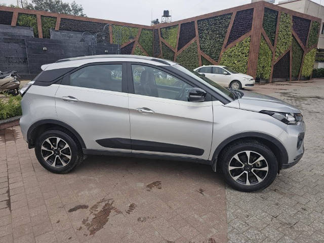 https://images10.gaadi.com/usedcar_image/4159578/original/3ba2733751064f7526d3151d4d718f51.png?imwidth=6401