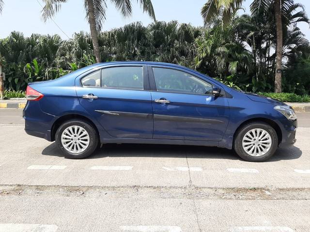 https://images10.gaadi.com/usedcar_image/4159601/original/12daeeca431b98d245fbf645adc5ec42.jpg?imwidth=6401