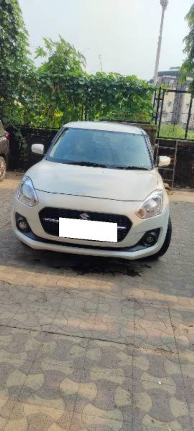 https://images10.gaadi.com/usedcar_image/4159622/original/processed_1367637c-ec18-4cef-a10b-646ee8bfaf32.jpg?imwidth=6402