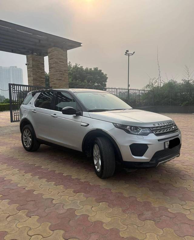 https://images10.gaadi.com/usedcar_image/4159629/original/processed_41b458c46c527b5bfadd416898c4ed60.jpg?imwidth=6400