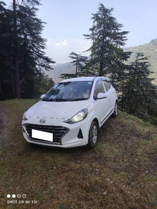 https://images10.gaadi.com/usedcar_image/4159738/original/processed_2dedc6de-9f5e-40ee-b923-95d8b46242c0.jpeg?imwidth=6402