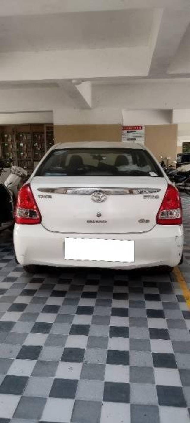 https://images10.gaadi.com/usedcar_image/4159744/original/processed_4ae6cdd0-edcd-4721-9a36-678b150a7de7.jpg?imwidth=6401