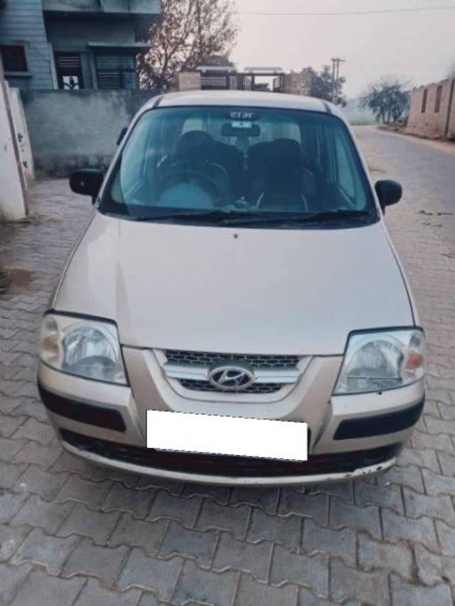 https://images10.gaadi.com/usedcar_image/4159911/original/processed_8ca2ce16-c7cf-4bc3-bda3-8b8a98cea999.jpg?imwidth=6400