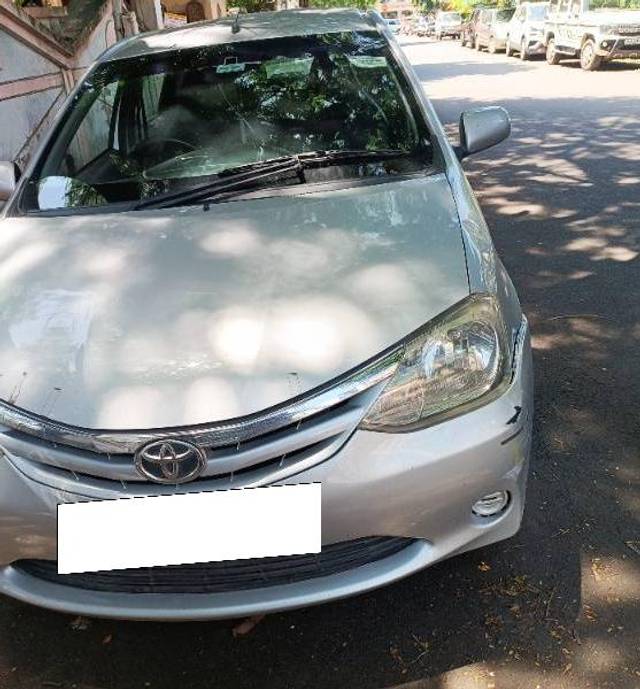 https://images10.gaadi.com/usedcar_image/4160120/original/processed_1cad28c3-e144-489c-a1d3-d6a3d954789a.jpg?imwidth=6400