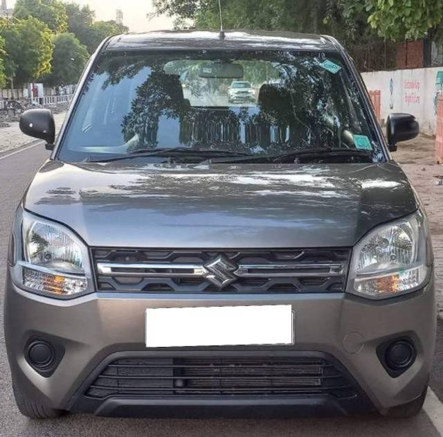 https://images10.gaadi.com/usedcar_image/4160337/original/processed_0788bc6c-8a04-4e77-929e-78bc025fc238.jpg?imwidth=6400