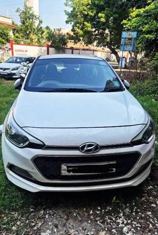 Hyundai i20 2015-2017 Hyundai i20 Sportz Option 1.2