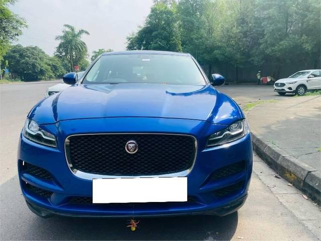 https://images10.gaadi.com/usedcar_image/4160452/original/processed_6eae223c-e56f-47b7-918f-8ff9e8257db0.jpg?imwidth=6400