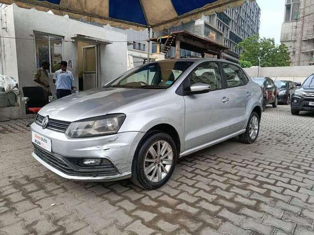 https://images10.gaadi.com/usedcar_image/4160461/original/processed_bd6076b22e716bd3125b1c3ad9ff3092.jpeg?imwidth=6400