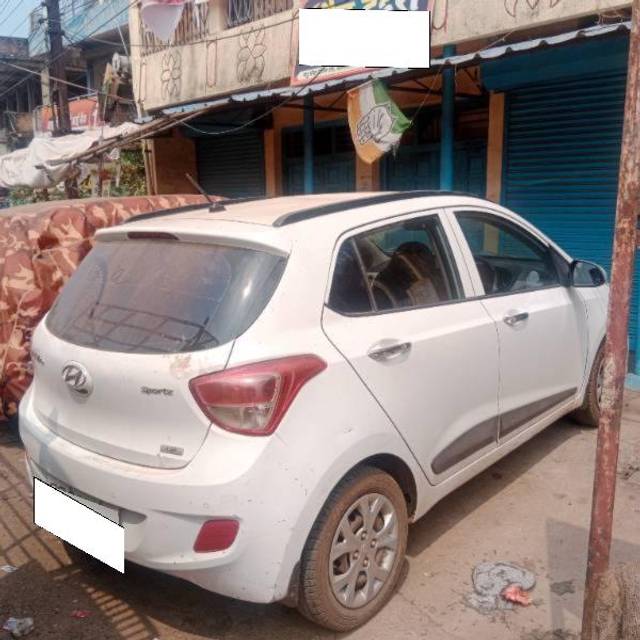 https://images10.gaadi.com/usedcar_image/4160499/original/processed_d151030a-71e9-4e89-b7e0-cbc267100558.jpg?imwidth=6402