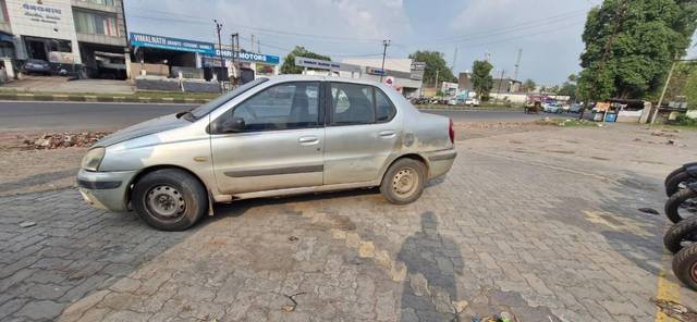 https://images10.gaadi.com/usedcar_image/4160574/original/processed_340ecea0-d2d1-473e-80cb-259a32a10ba3.jpg?imwidth=6402