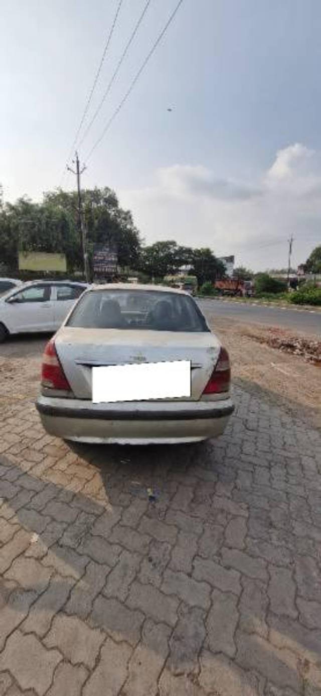 https://images10.gaadi.com/usedcar_image/4160574/original/processed_f484dc5d-26f7-474e-a1bd-10ceb0f652c1.jpg?imwidth=6401