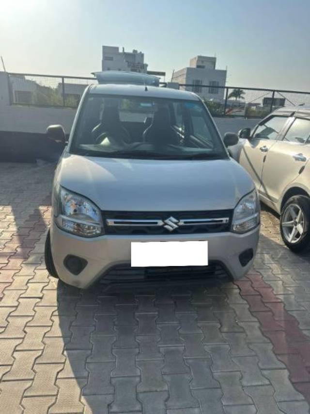 https://images10.gaadi.com/usedcar_image/4160849/original/processed_5b7d77da-0b93-4ddd-8b15-b97abd9b4f66.jpg?imwidth=6400