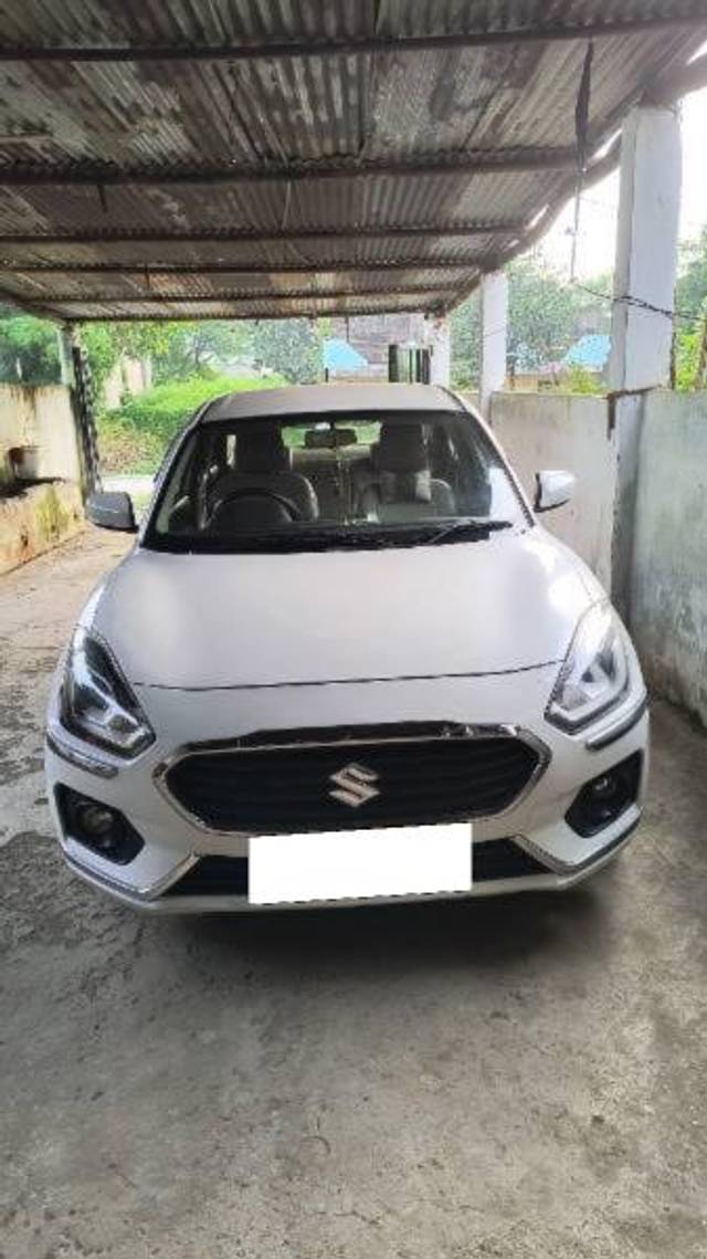 https://images10.gaadi.com/usedcar_image/4160855/original/processed_4519528c-dee5-49e7-93f0-bf92d04bb85d.jpg?imwidth=6402