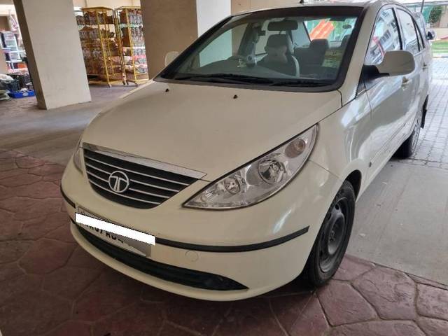 https://images10.gaadi.com/usedcar_image/4160893/original/processed_83cec6da-c532-426b-a528-75b99a86e831.jpg?imwidth=6402