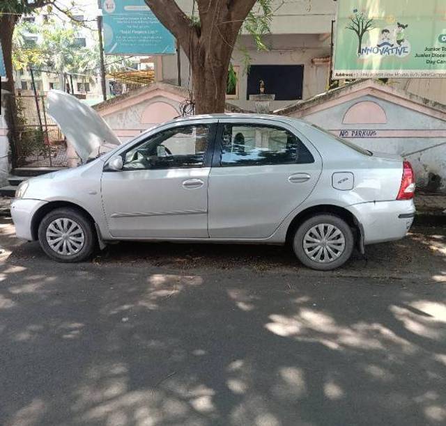 https://images10.gaadi.com/usedcar_image/4160995/original/processed_3a5cf317-1bcd-4cb1-a24e-1fb10efc1e5e.jpg?imwidth=6400