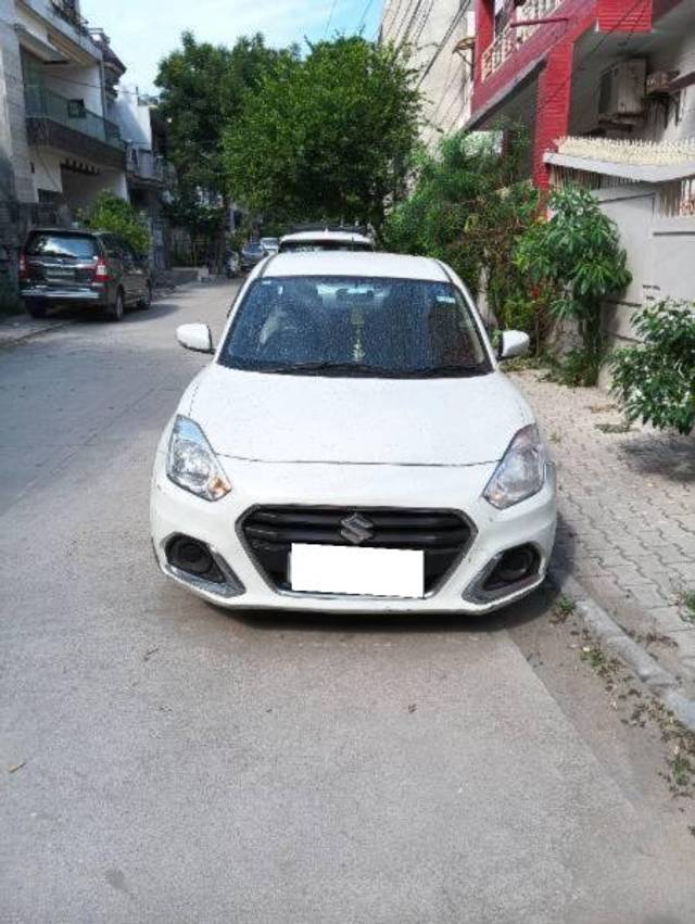 https://images10.gaadi.com/usedcar_image/4161142/original/processed_a6ead183-9387-477e-b9cb-d19072ecd8bd.jpg?imwidth=6401