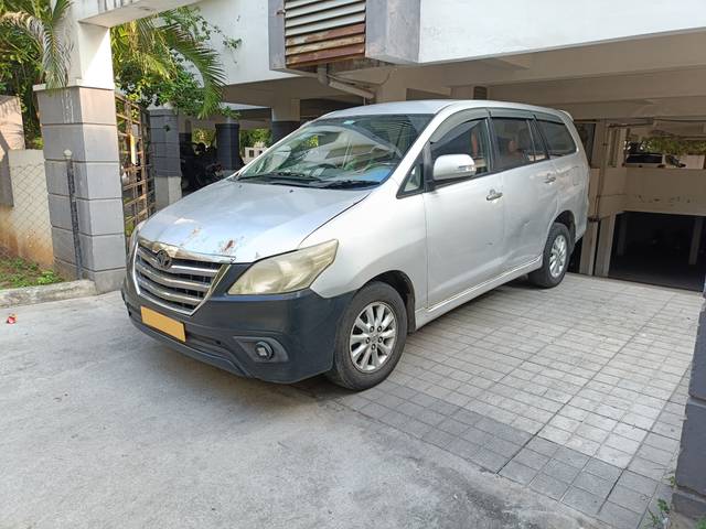 https://images10.gaadi.com/usedcar_image/4161160/original/73114786159baf23a62ee86c08e1899a.jpg?imwidth=6402