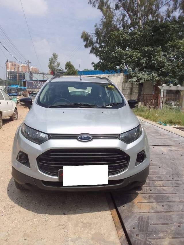 https://images10.gaadi.com/usedcar_image/4161171/original/processed_2b29679a6cb99b04d74a2fd0546beccb.jpg?imwidth=6400