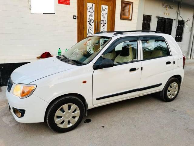 https://images10.gaadi.com/usedcar_image/4161539/original/processed_afa51ed7-24be-4182-9ebf-75cf025041f8.jpg?imwidth=6400