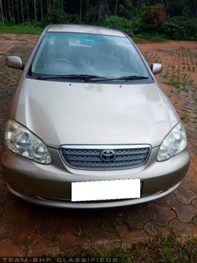 https://images10.gaadi.com/usedcar_image/4161556/original/processed_5b484ef9-b28c-4bd3-9fad-bc0c6a97860c.jpg?imwidth=6400