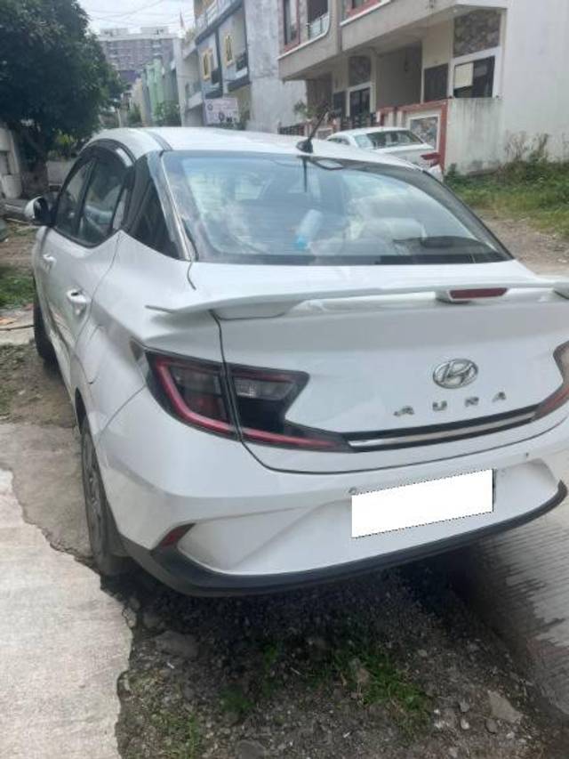 https://images10.gaadi.com/usedcar_image/4161670/original/processed_737543ae-b4a6-4b31-97bd-aa0d64adf381.jpg?imwidth=6400