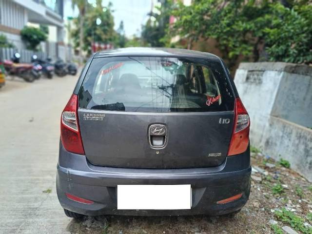 https://images10.gaadi.com/usedcar_image/4161690/original/processed_d2067960-92d6-4e64-b204-42620aeb37a0.jpg?imwidth=6401