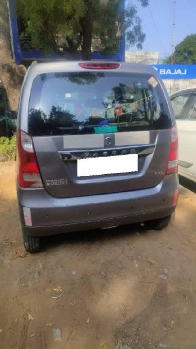 https://images10.gaadi.com/usedcar_image/4162004/original/processed_76b1f8e9-679f-4a7e-a24f-a1b4ea07822a.jpg?imwidth=6400