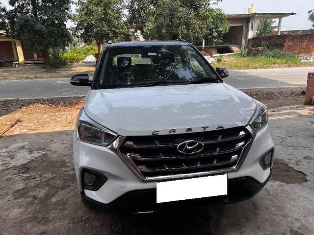 https://images10.gaadi.com/usedcar_image/4162086/original/processed_fc1b1eef-43bf-4f49-b6d9-99dec12e70d0.jpg?imwidth=6400