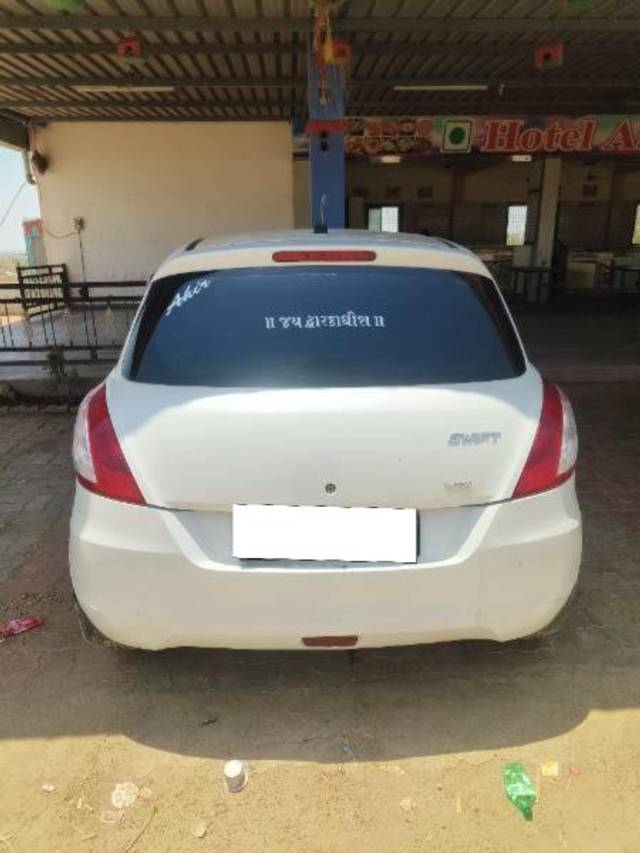 https://images10.gaadi.com/usedcar_image/4162200/original/processed_55289ed5-e106-4779-a6d6-b7e2f51b3530.jpg?imwidth=6401